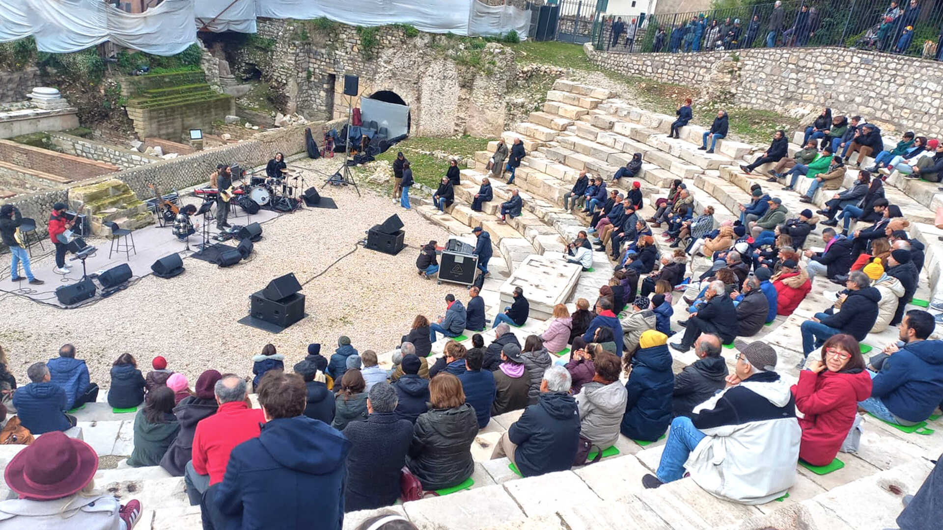 teatro romano terracina