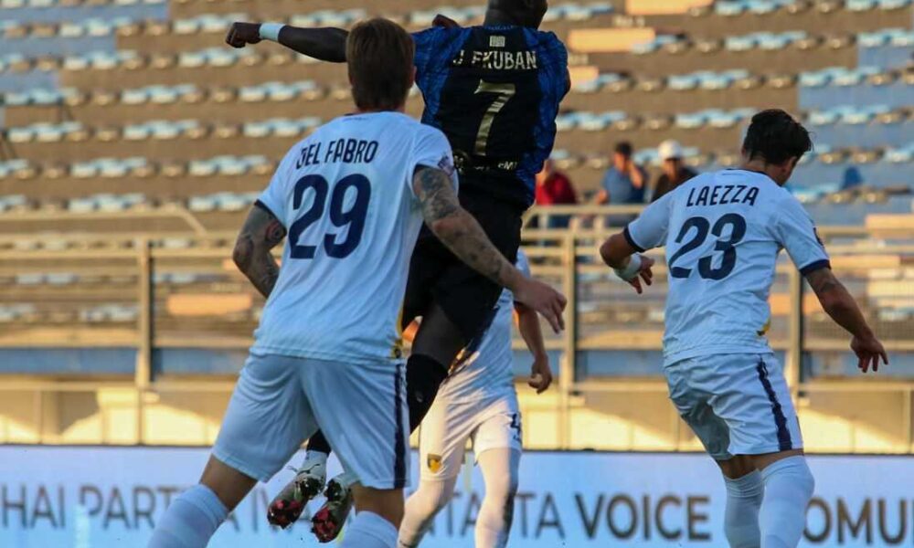 Ekuban in azione contro il Giugliano (Foto di Alessio Privato)