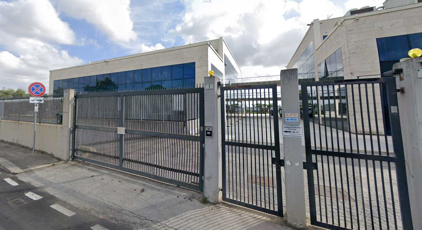 commissariato aprilia