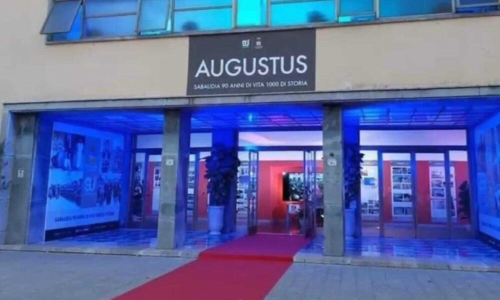 cinema augustus